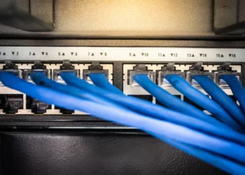 Pode um Cabo de Par Trançado Exceder 100 Metros?